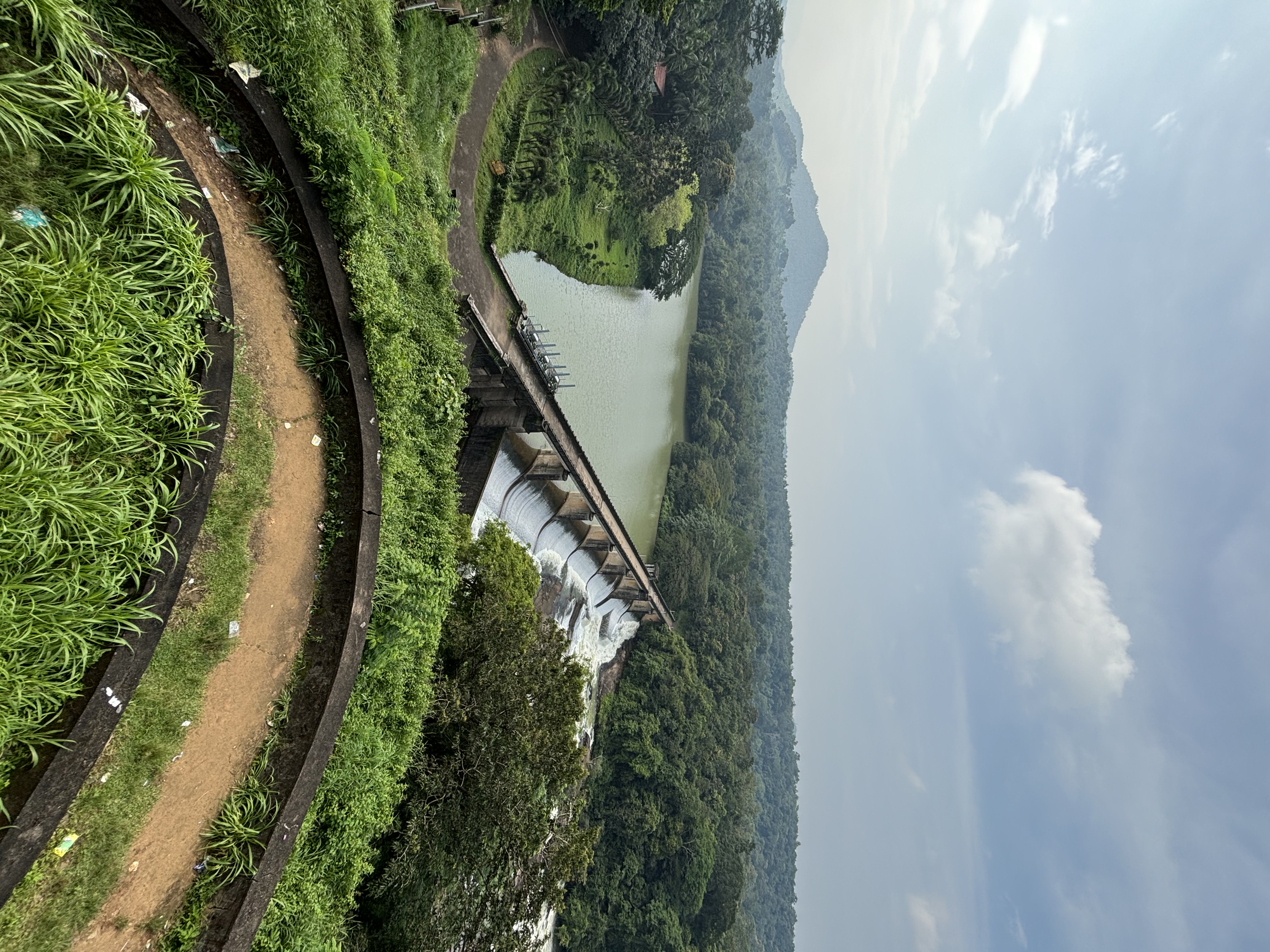 Thenmala lookout point